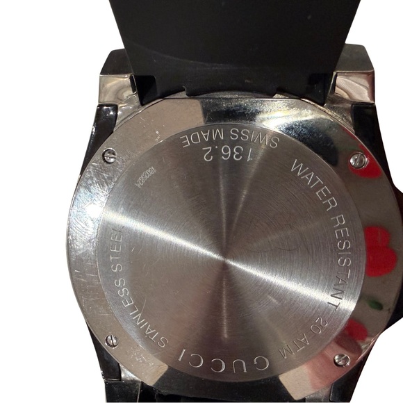 Authentic Men’s Gucci Dive Watch. Water-resistant analog watch. Black. - Picture 8 of 9